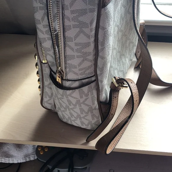 Beautiful Michael Kors bag - Picture 5 of 5